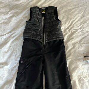 Obermeyer boys snow pants size 6